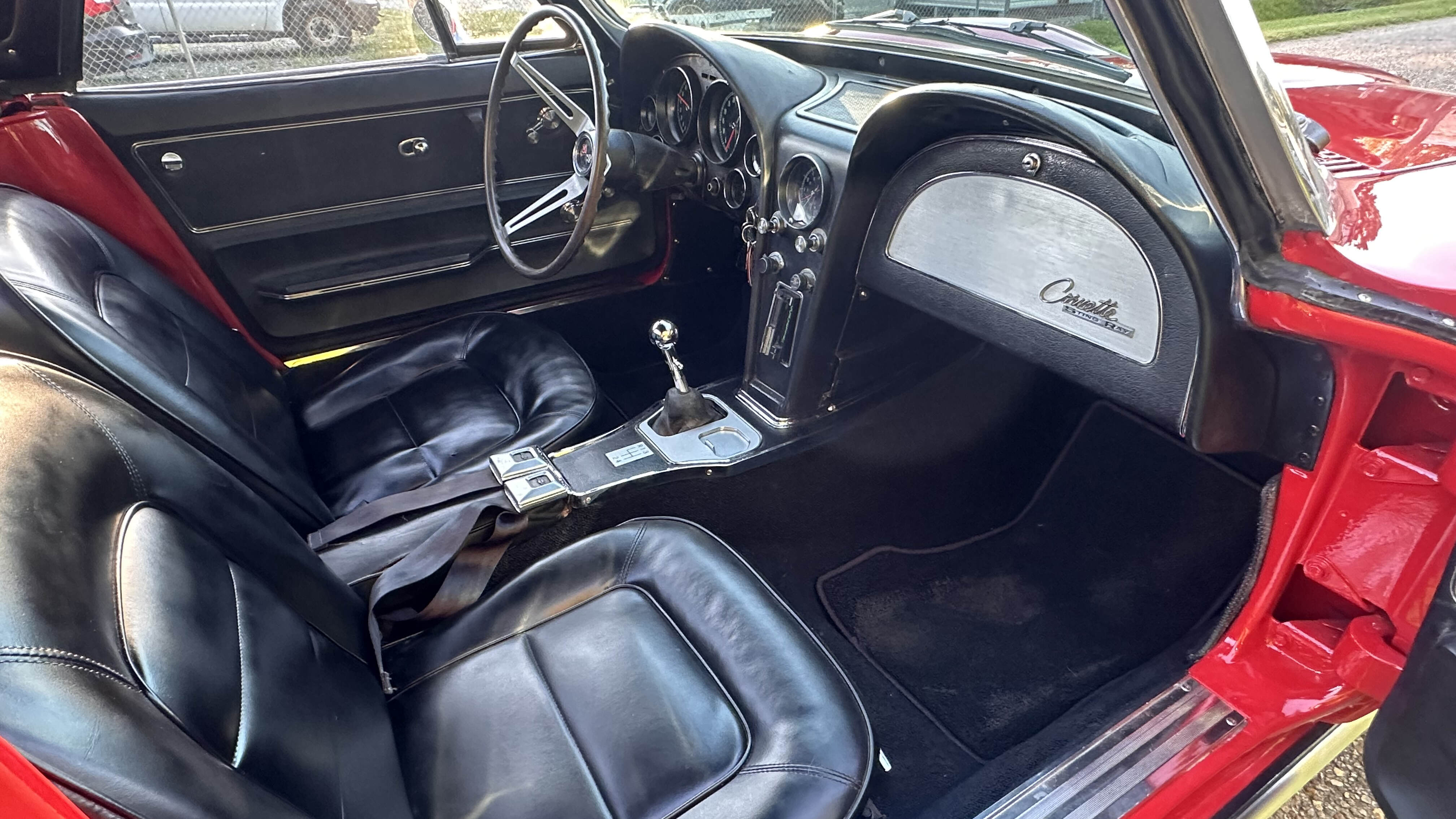 12th Image of a 1965 CHEVROLET CORVETTE