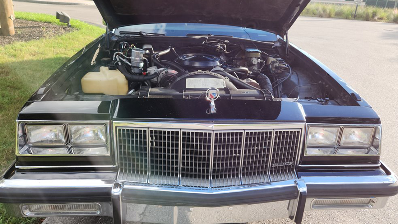 21st Image of a 1983 BUICK ELECTRA PARK AVE