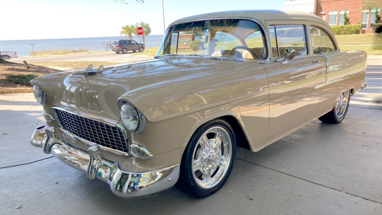 3rd Image of a 1955 CHEVROLET 210