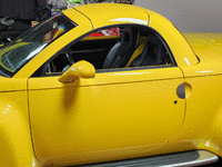 Image 13 of 13 of a 2004 CHEVROLET SSR LS