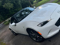 Image 3 of 7 of a 2016 MAZDA MX-5 MIATA GRAND TOURING