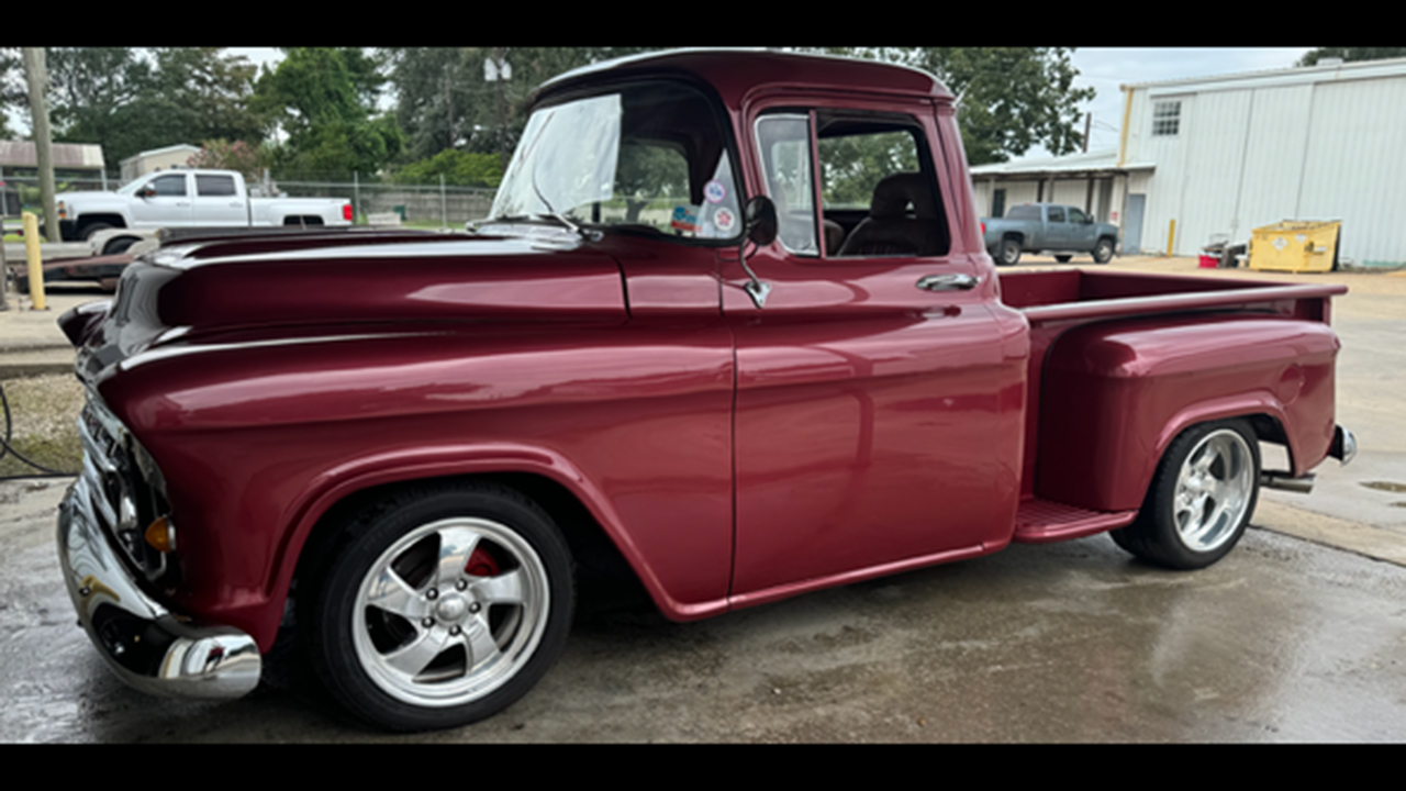 2nd Image of a 1957 CHEVROLET 3100