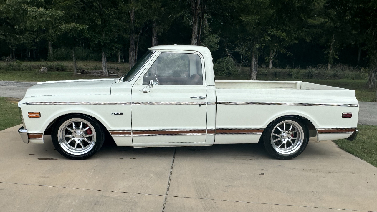 4th Image of a 1970 GMC C1500