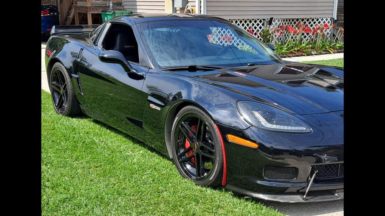 4th Image of a 2008 CHEVROLET CORVETTE Z06