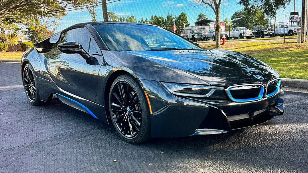 1st Image of a 2019 BMW I8