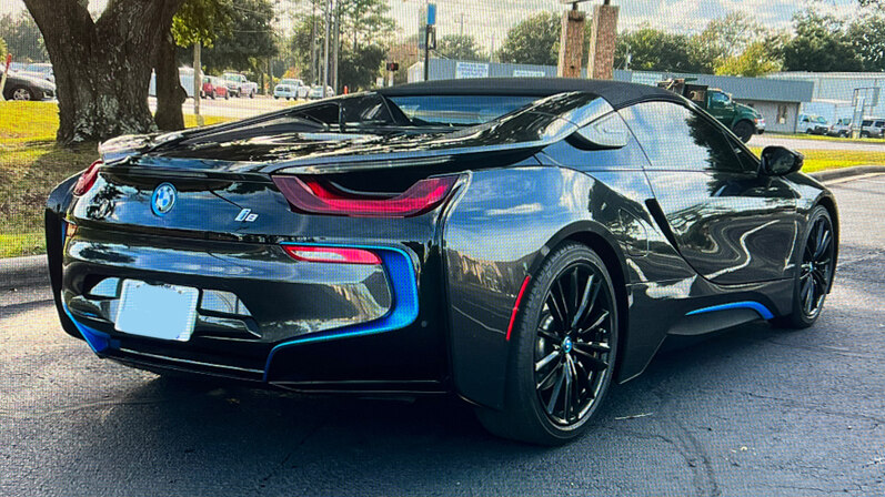 5th Image of a 2019 BMW I8