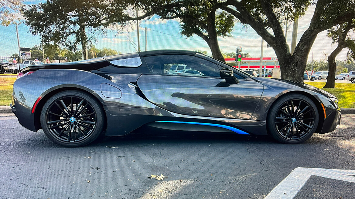 9th Image of a 2019 BMW I8