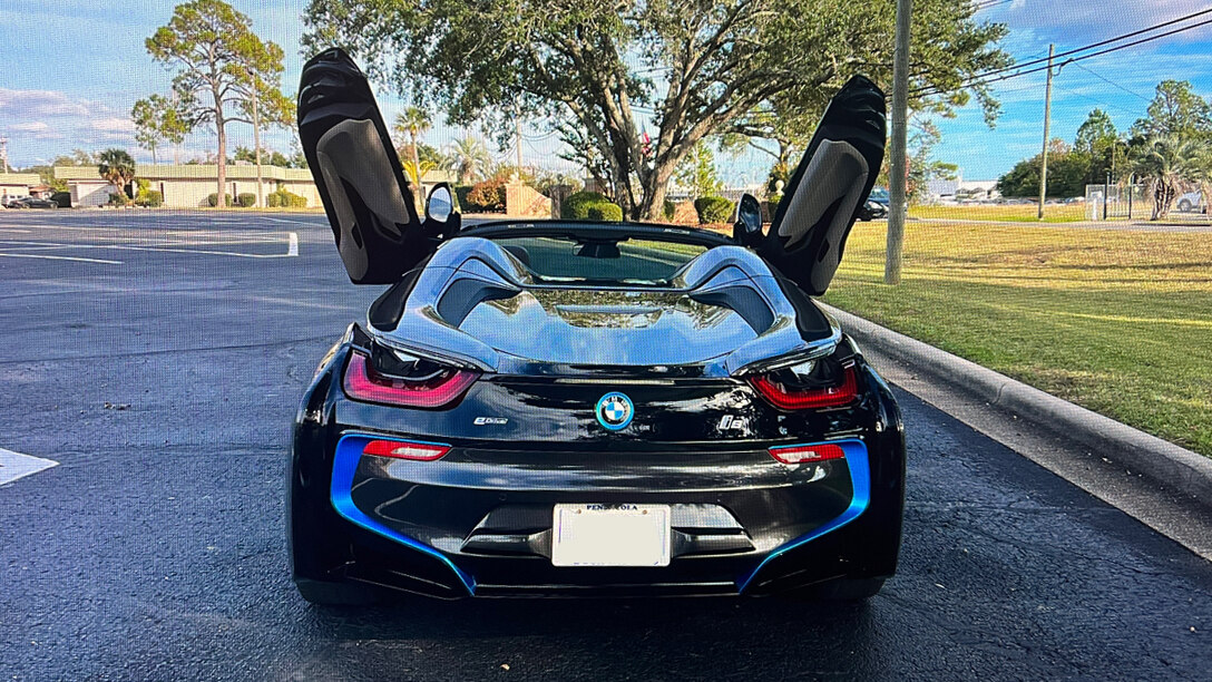 16th Image of a 2019 BMW I8