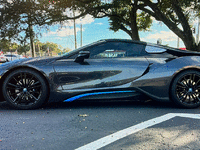 Image 9 of 33 of a 2019 BMW I8