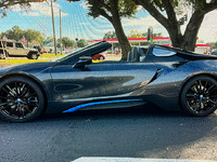 Image 11 of 33 of a 2019 BMW I8