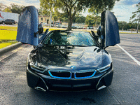 Image 16 of 33 of a 2019 BMW I8