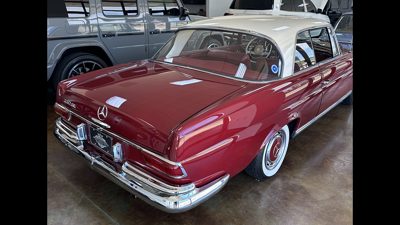 5th Image of a 1962 MERCEDES 220 SE