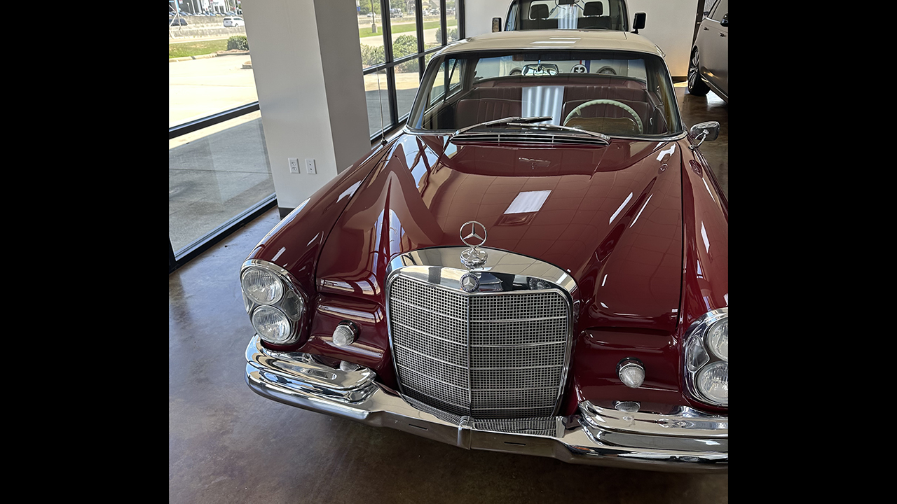 10th Image of a 1962 MERCEDES 220 SE