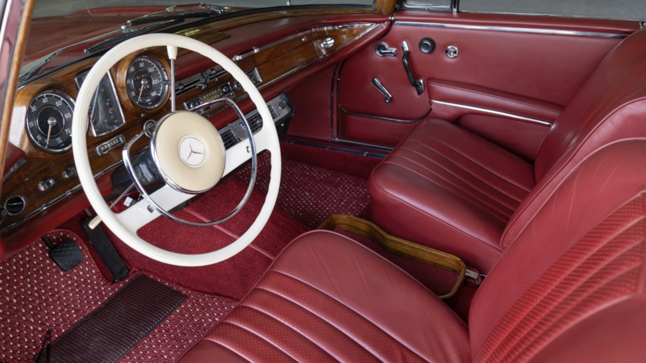 15th Image of a 1962 MERCEDES 220 SE