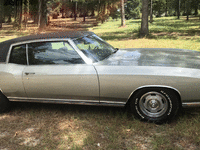 Image 4 of 11 of a 1972 CHEVROLET MONTE CARLO