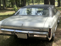 Image 5 of 11 of a 1972 CHEVROLET MONTE CARLO