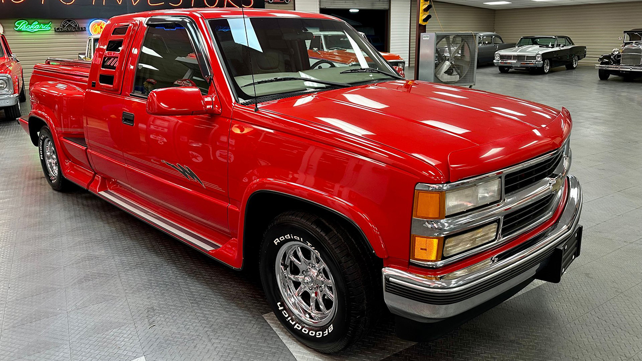 1st Image of a 1998 CHEVROLET SILVERADO 1500