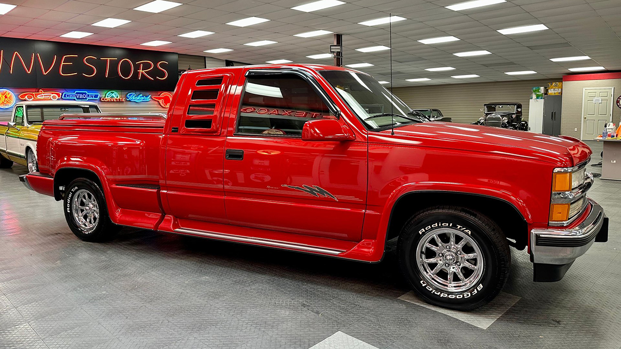 4th Image of a 1998 CHEVROLET SILVERADO 1500