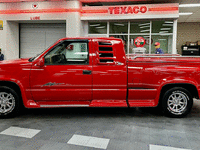 Image 8 of 26 of a 1998 CHEVROLET SILVERADO 1500