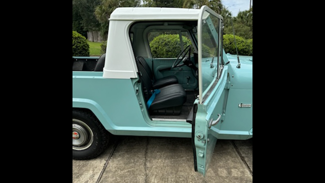 7th Image of a 1969 JEEP COMMANDO