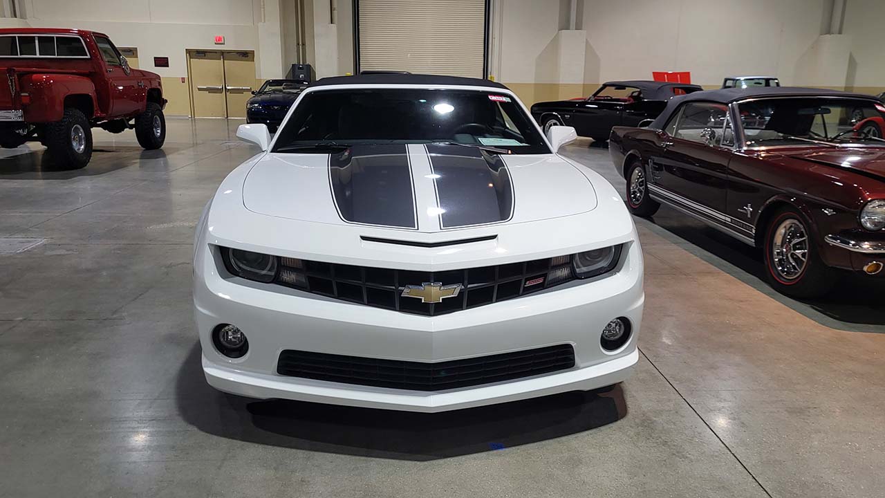 5th Image of a 2011 CHEVROLET CAMARO 1SS