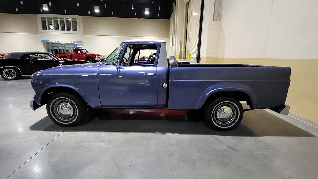 4th Image of a 1961 STUDEBAKER CHAMPION