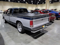 Image 4 of 7 of a 1991 CHEVROLET S10