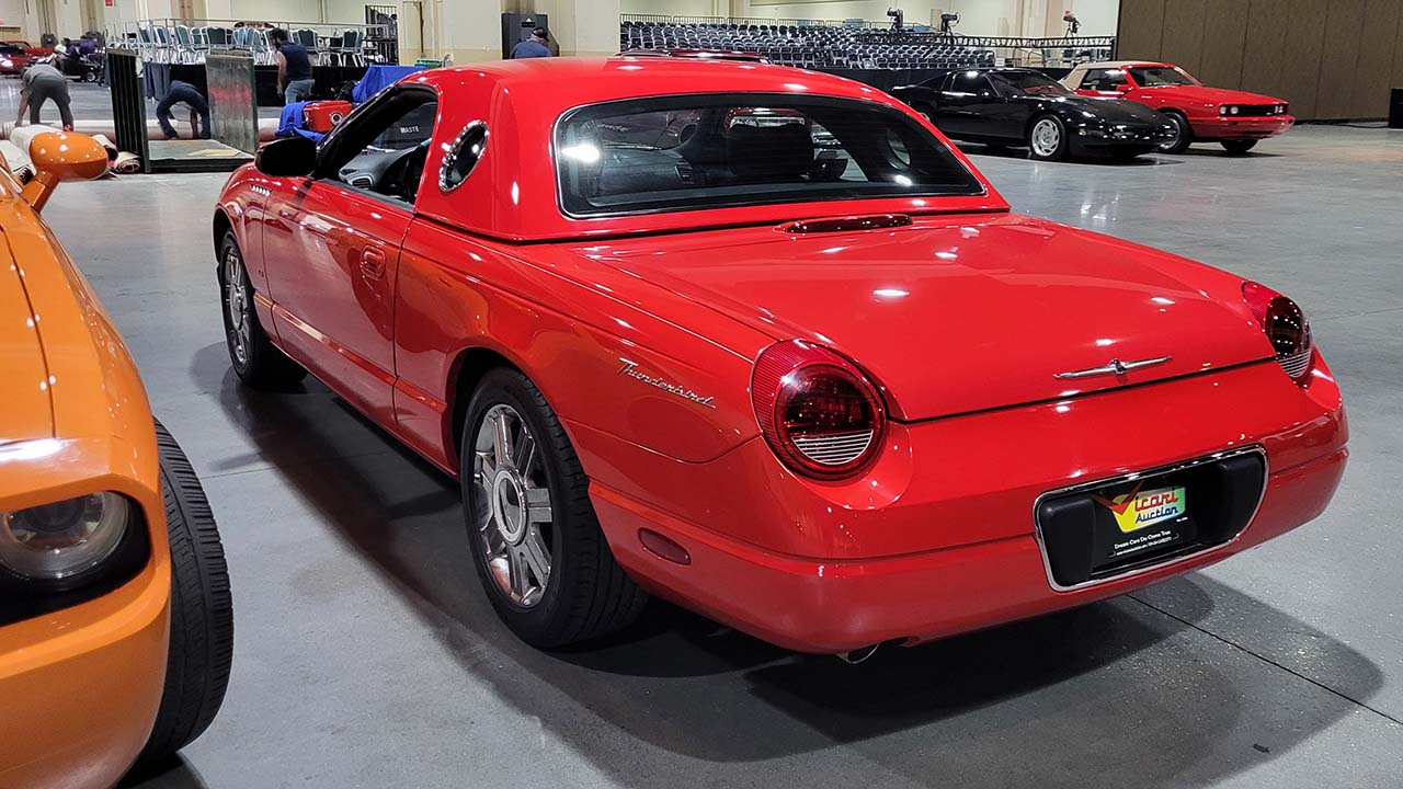 3rd Image of a 2004 FORD THUNDERBIRD