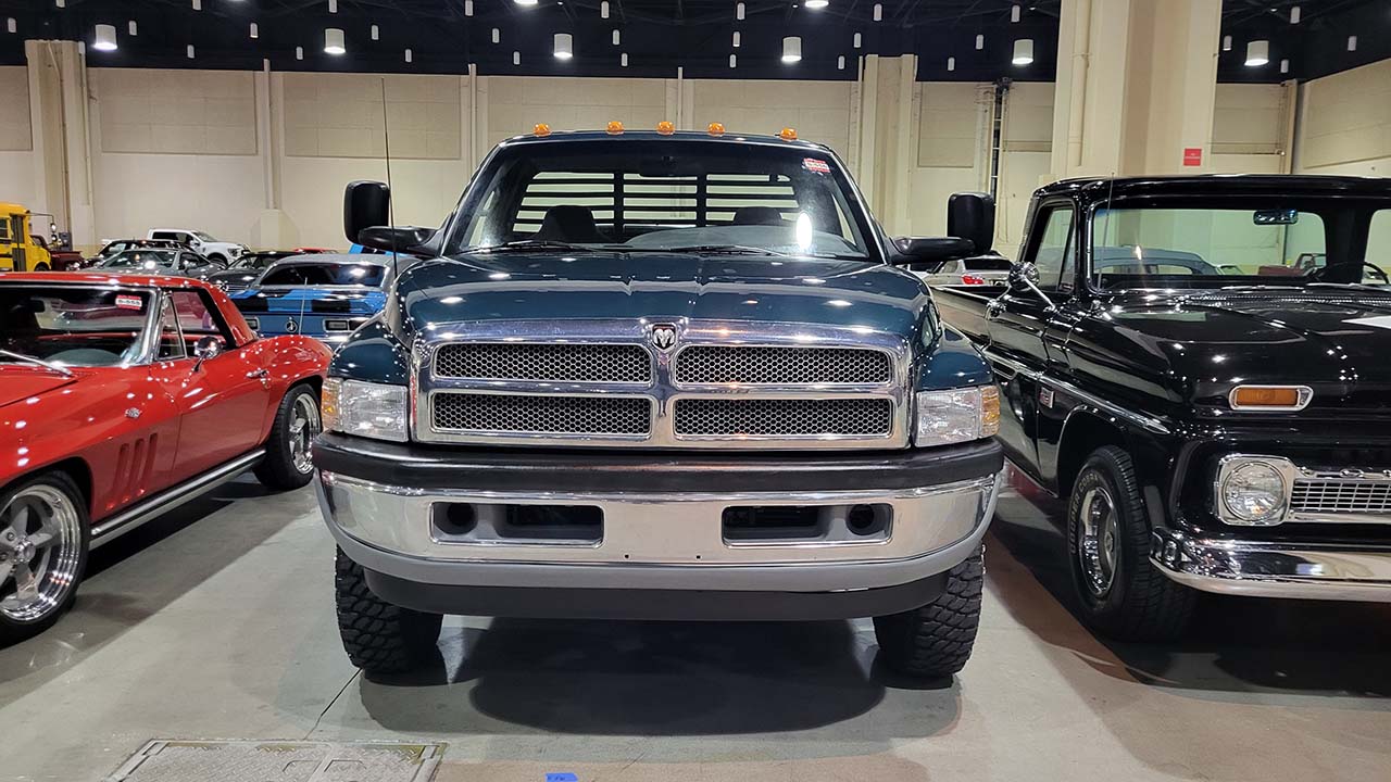 4th Image of a 1998 DODGE RAM PICKUP 3500