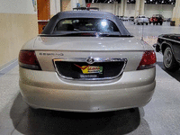 Image 6 of 9 of a 2005 CHRYSLER SEBRING