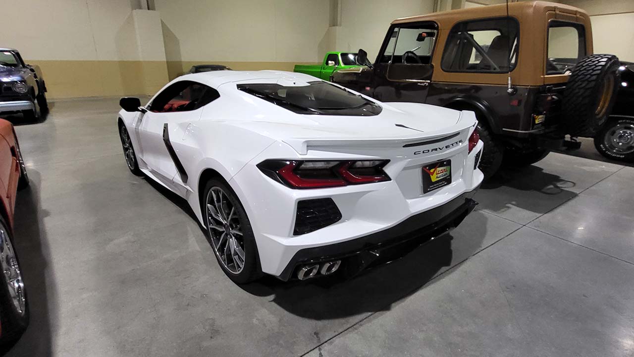 3rd Image of a 2023 CHEVROLET CORVETTE