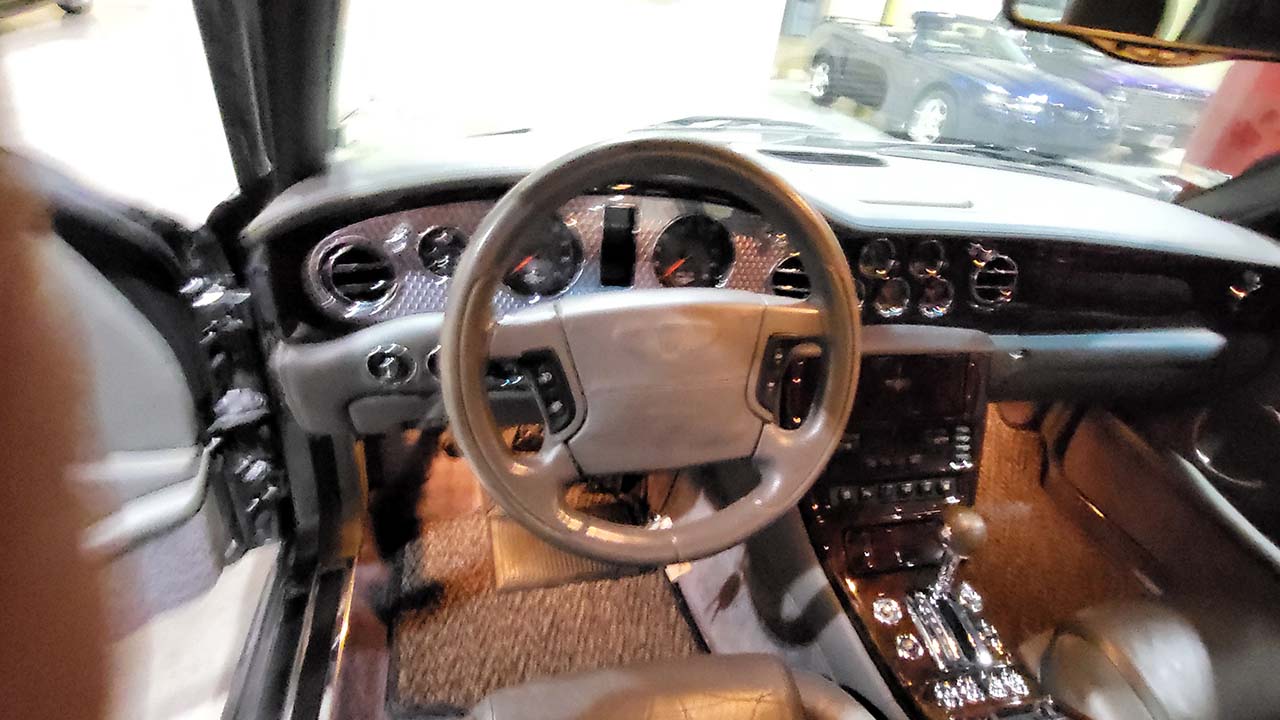 7th Image of a 2002 BENTLEY ARNAGE T