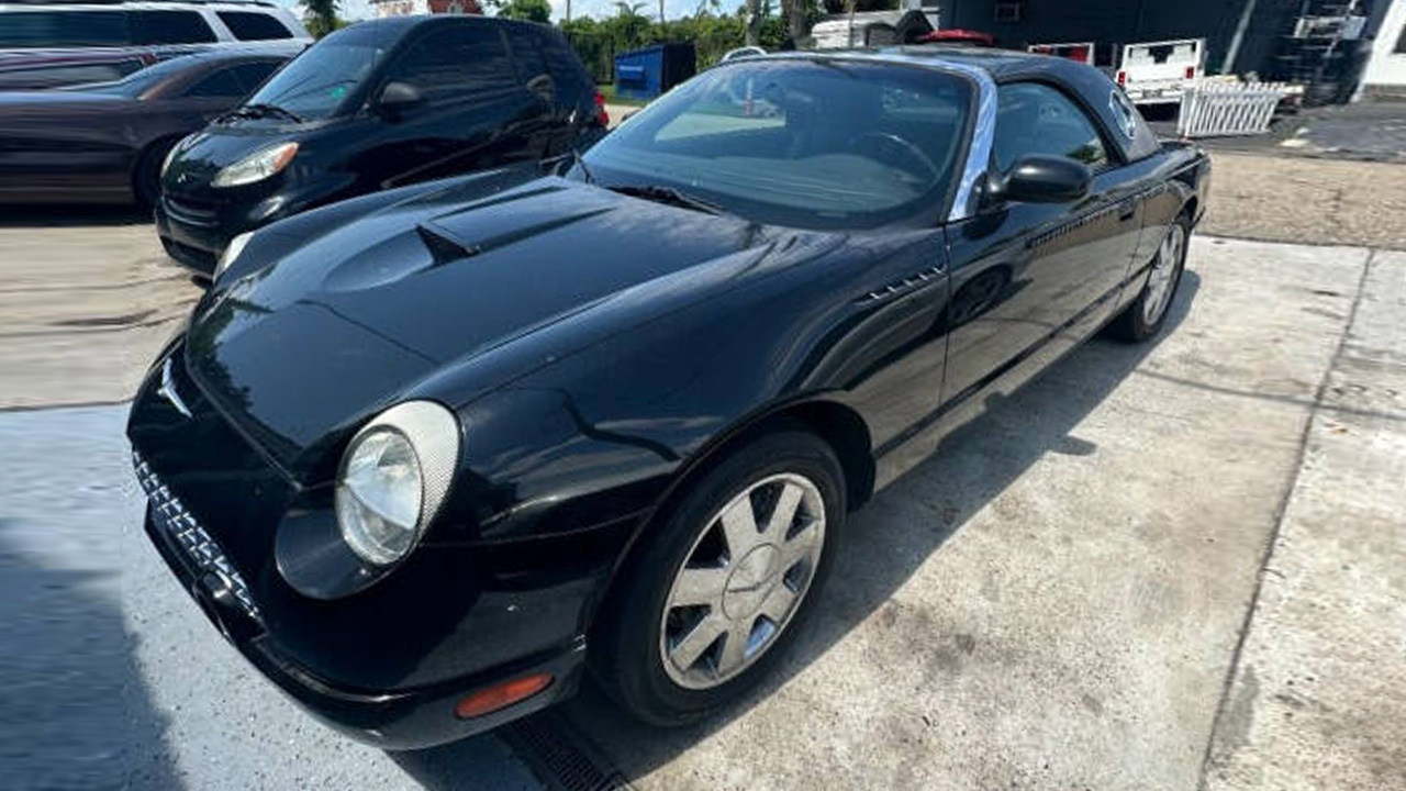 0th Image of a 2002 FORD THUNDERBIRD