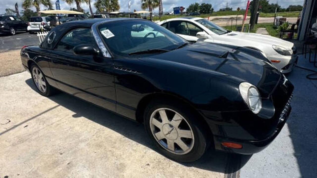 1st Image of a 2002 FORD THUNDERBIRD