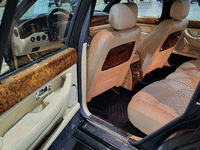 Image 10 of 12 of a 2004 BENTLEY ARNAGE T