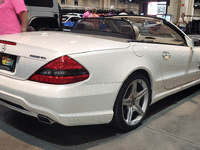 Image 2 of 10 of a 2011 MERCEDES-BENZ SL-CLASS SL550