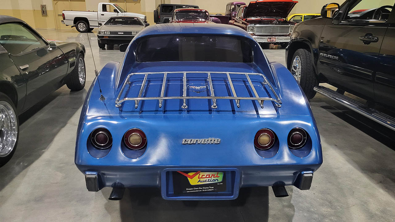 3rd Image of a 1977 CHEVROLET CORVETTE