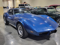 Image 2 of 8 of a 1977 CHEVROLET CORVETTE