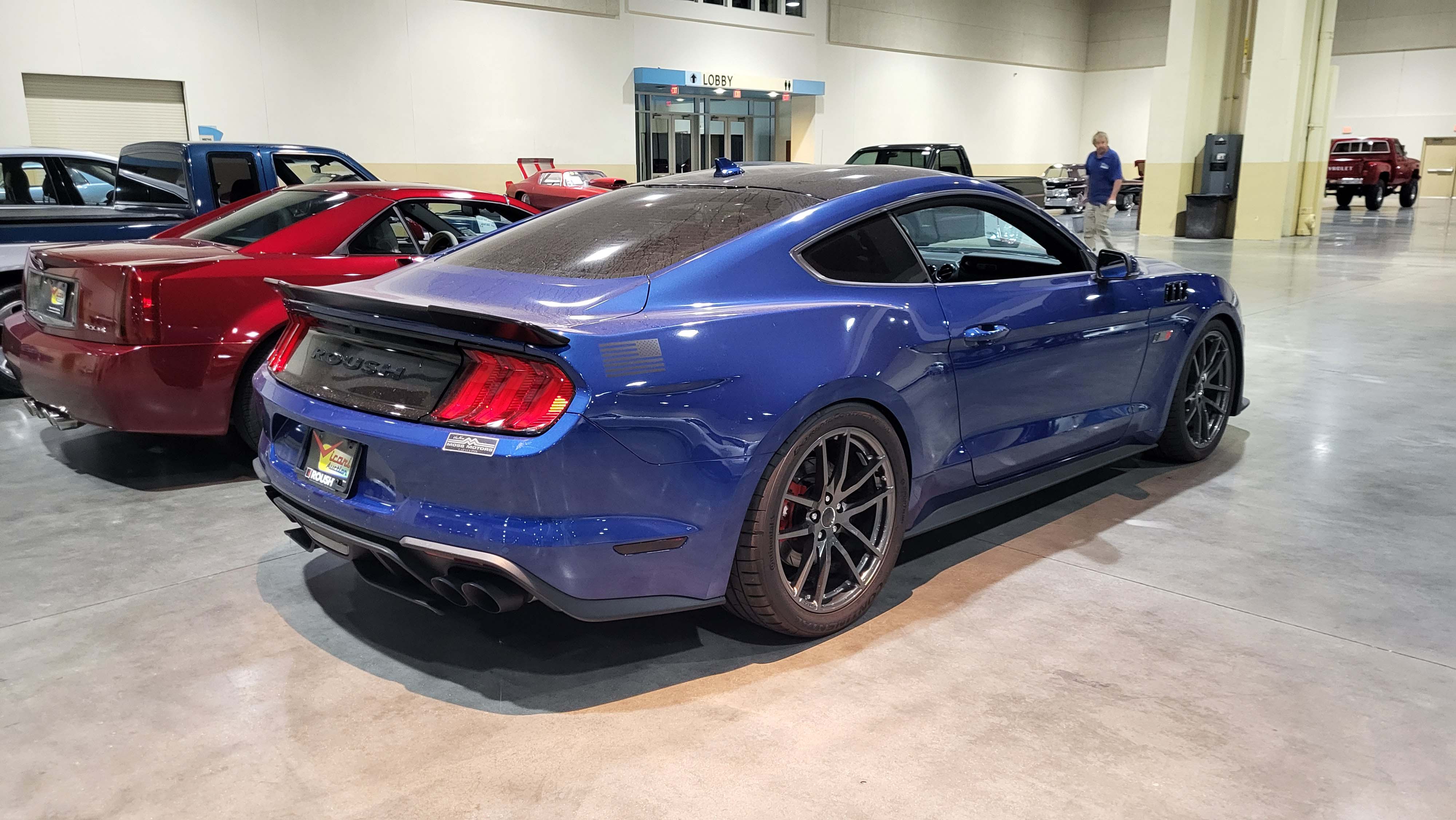 2nd Image of a 2022 FORD MUSTANG GT ROUSH