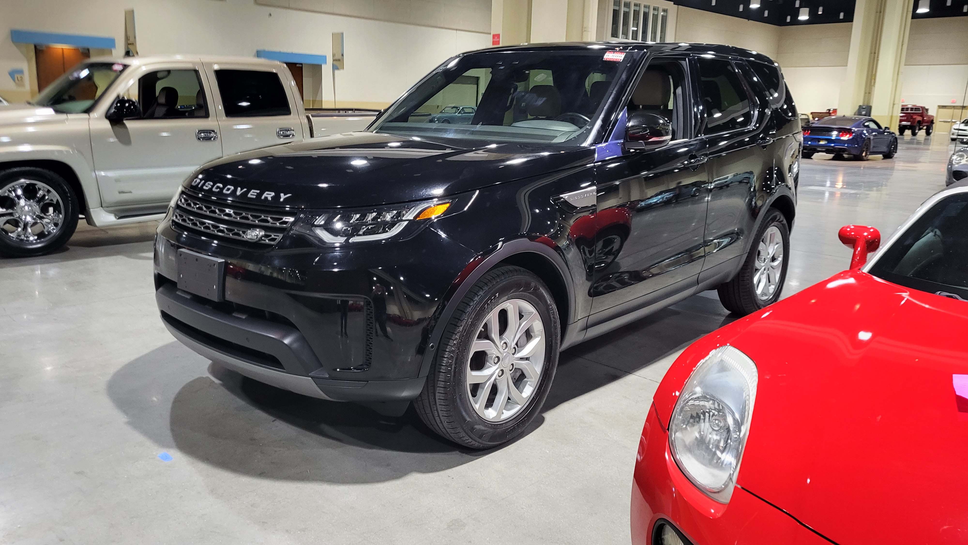 0th Image of a 2020 LAND ROVER DISCOVERY SE