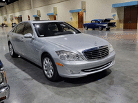 Image 2 of 12 of a 2007 MERCEDES-BENZ S-CLASS S550