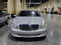 Image 6 of 12 of a 2007 MERCEDES-BENZ S-CLASS S550