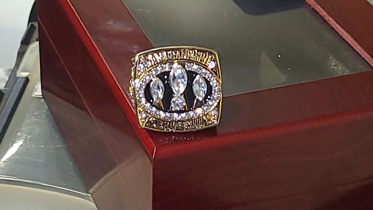 0th Image of a N/A SAN FRANSISCO SUPER BOWL RING