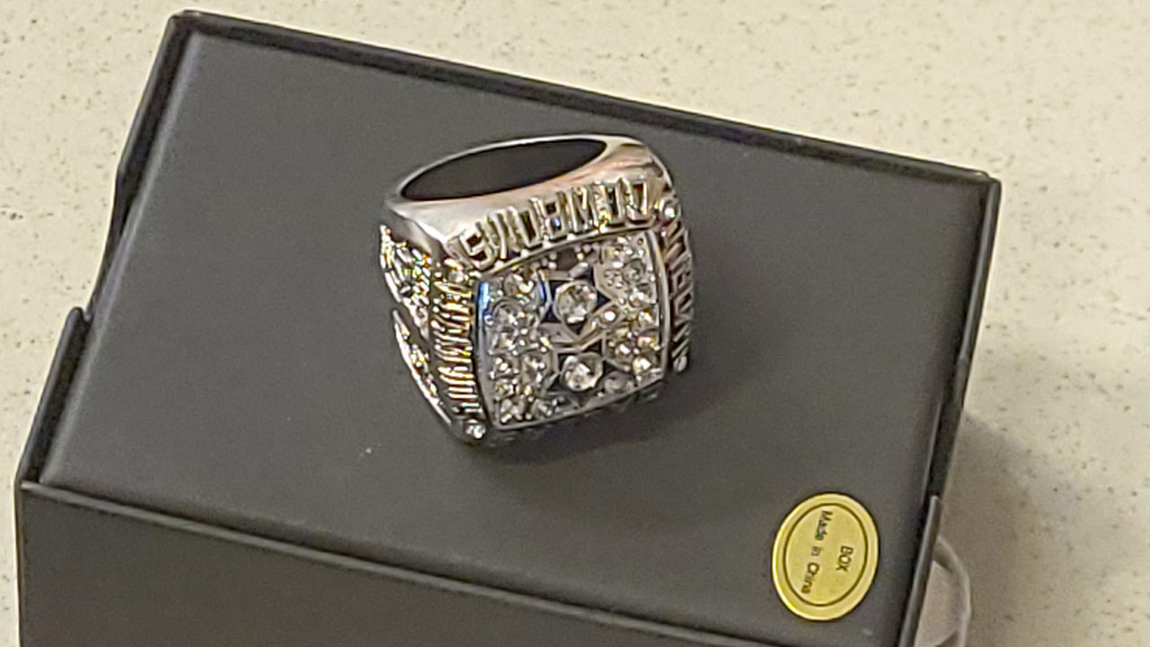 0th Image of a N/A DALLAS SUPER BOWL RING