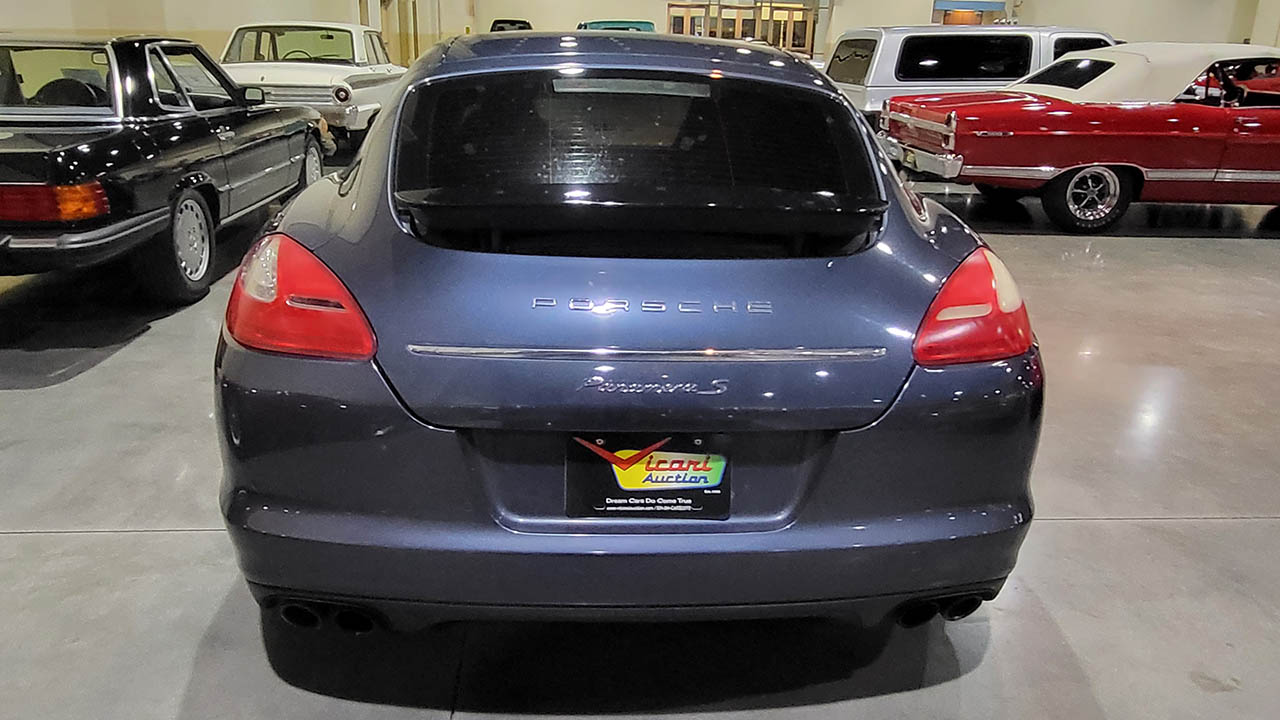 6th Image of a 2010 PORSCHE PANAMERA