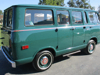 Image 4 of 16 of a 1968 CHEVROLET SPORTSVAN 90 DELUXE