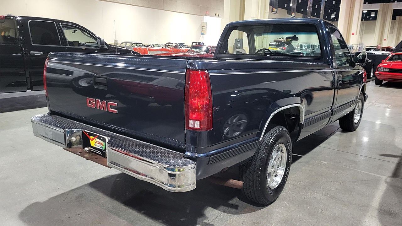 3rd Image of a 1988 GMC C1500