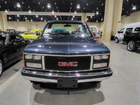 Image 7 of 12 of a 1988 GMC C1500