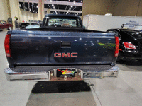 Image 8 of 12 of a 1988 GMC C1500