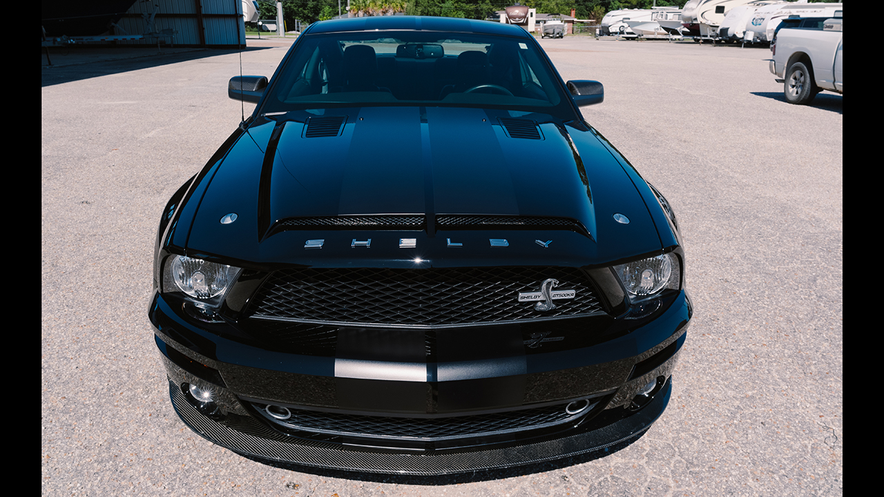 4th Image of a 2009 FORD MUSTANG SHELBY GT500